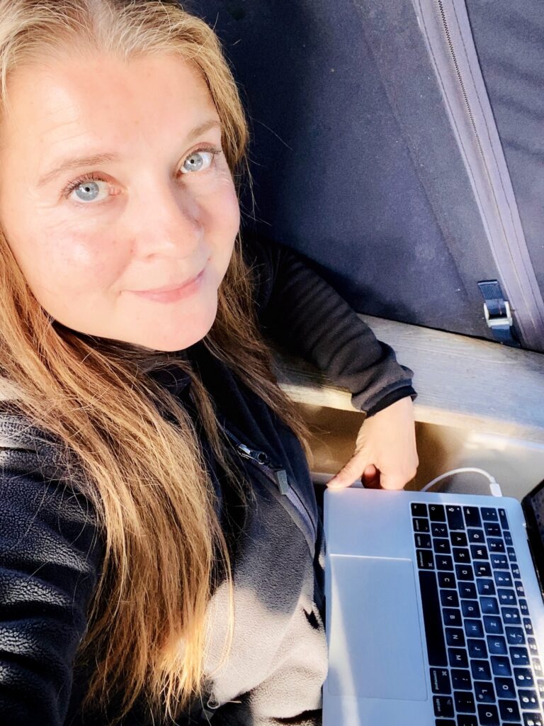 Antje working with her MacBook