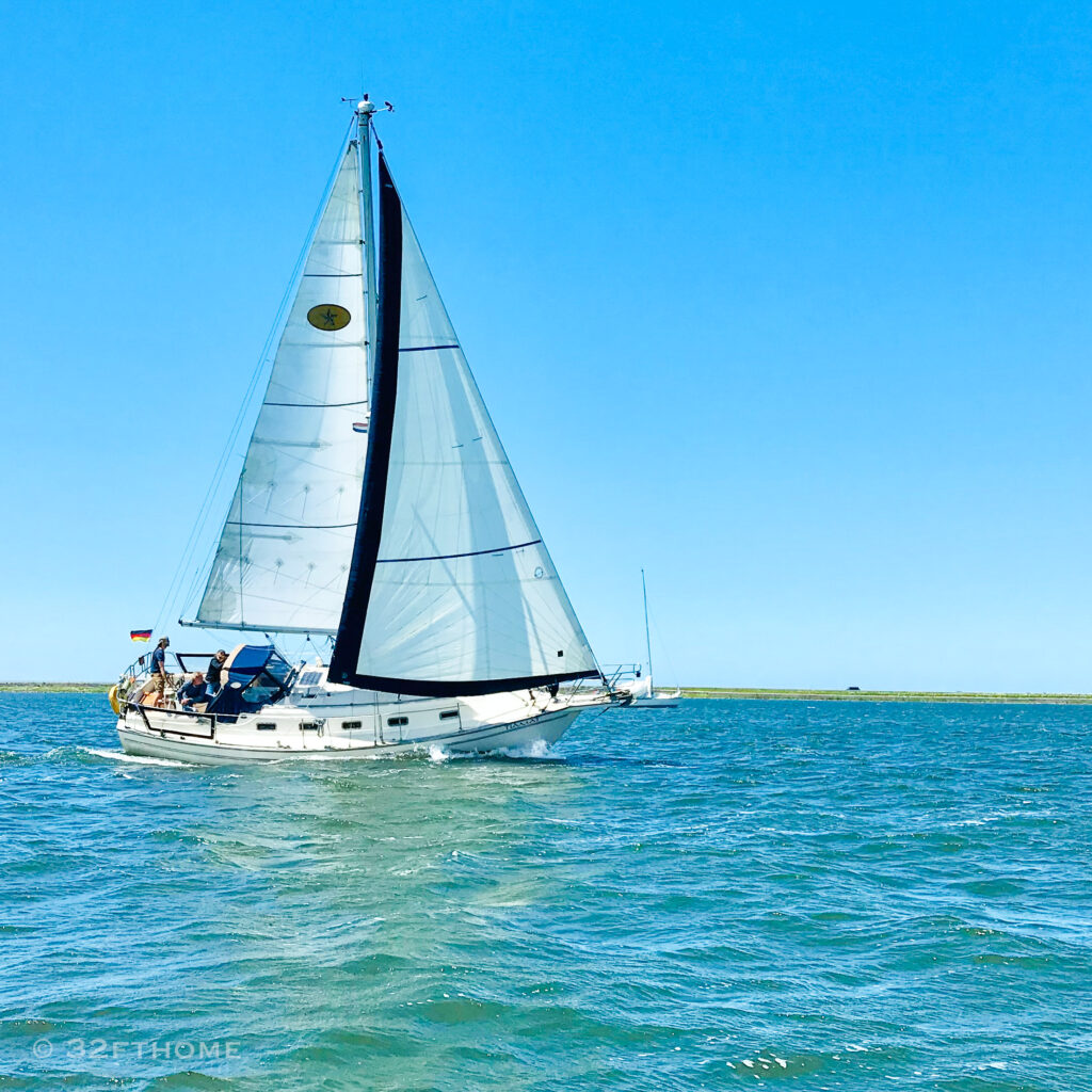 Segelboot auf dem Wasser