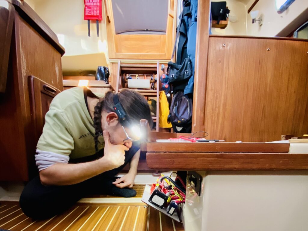 From AGM to lithium: our conversion for the sailing boat | experiences & tips